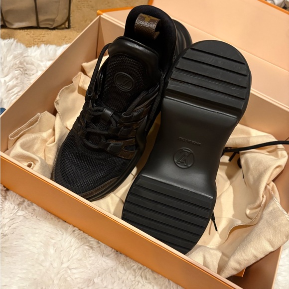 Louis Vuitton  archilgth auténtic leather sneakers - Picture 2 of 4